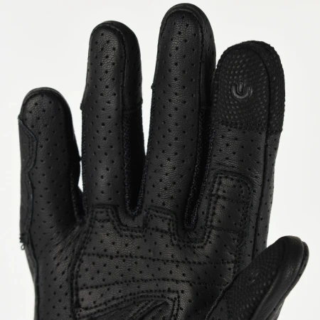 151847_640006